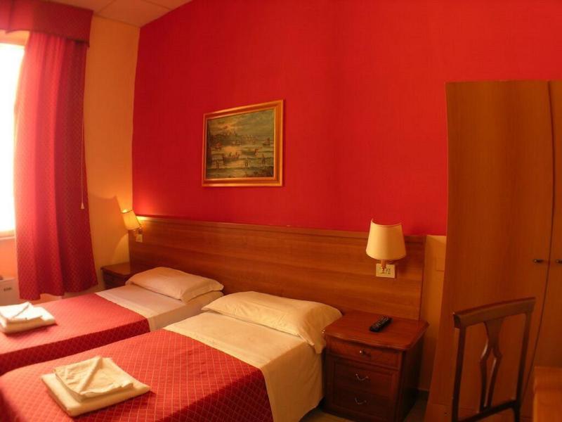 Hoteli Roma Exterior foto